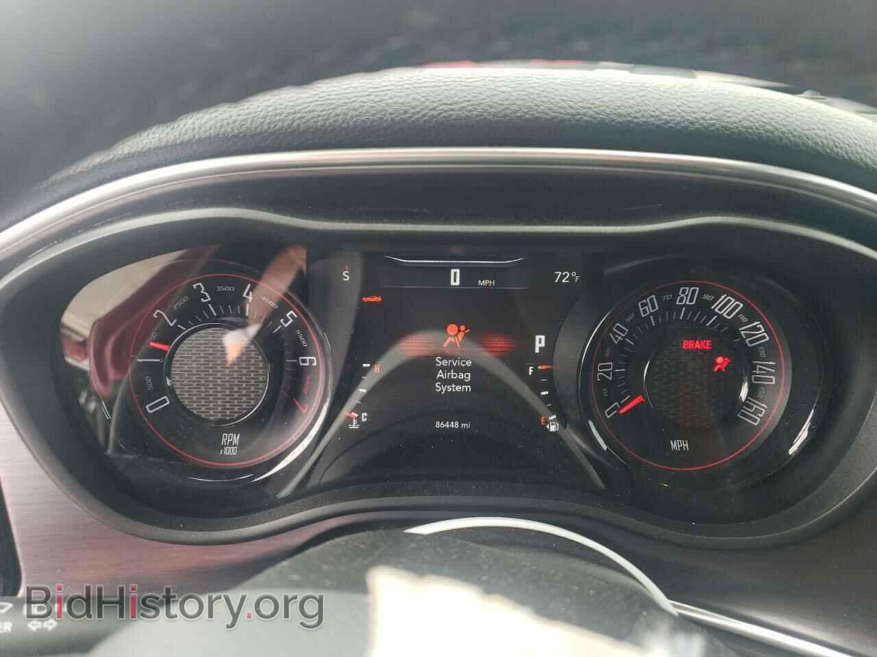 2018 DODGE CHALLENGER - VIN: 2C3CDZAG3JH224060 - Фото 9