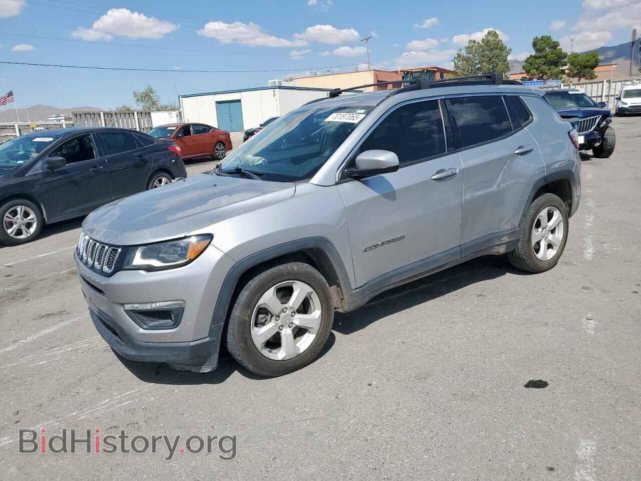 Фотография 3C4NJDBB0JT393446 - JEEP COMPASS 2018