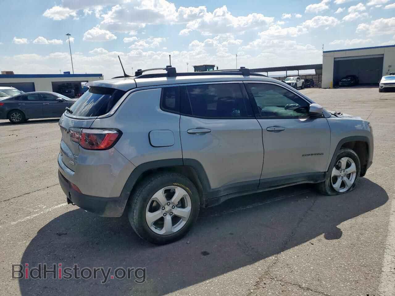 2018 JEEP COMPASS - VIN: 3C4NJDBB0JT393446 - Фото 3