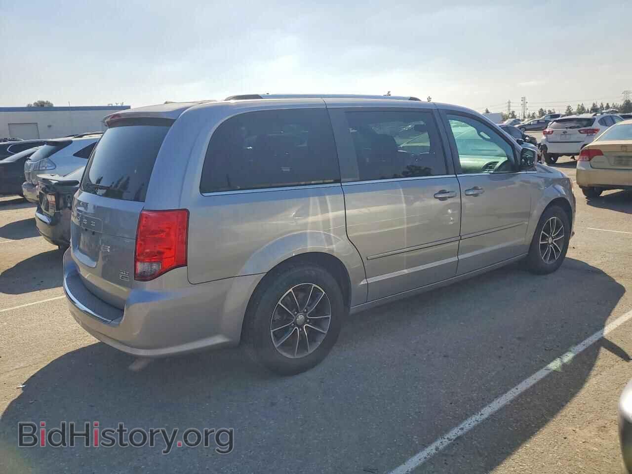 2017 DODGE CARAVAN - VIN: 2C4RDGCG0HR562186 - Фото 3