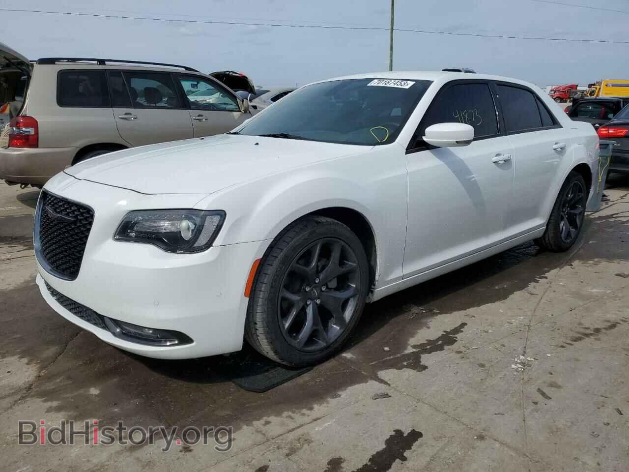 Photo 2C3CCABG2MH595847 - CHRYSLER 300 2021