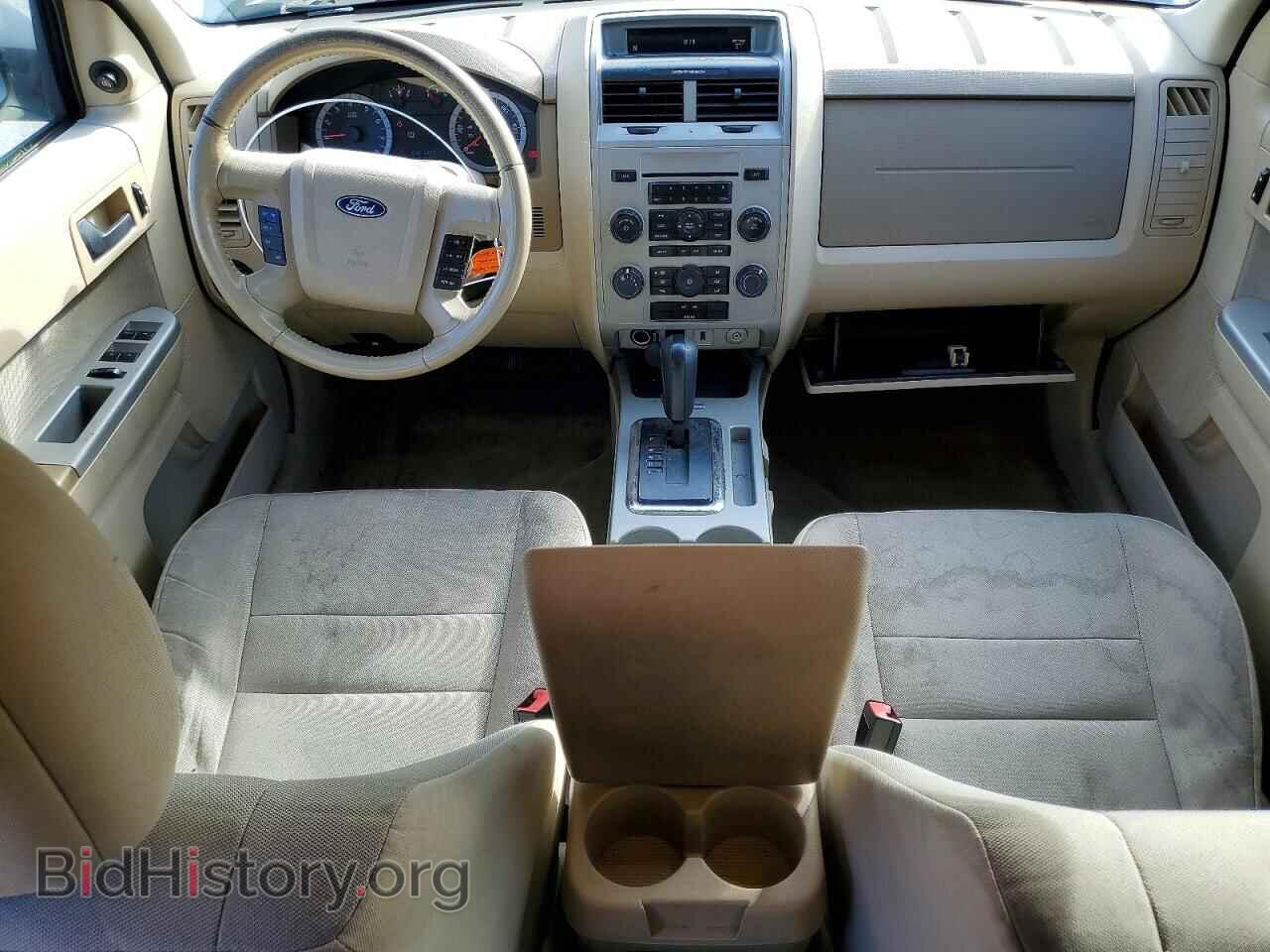 2011 FORD ESCAPE - VIN: 1FMCU0D78BKB53964 - Фото 8