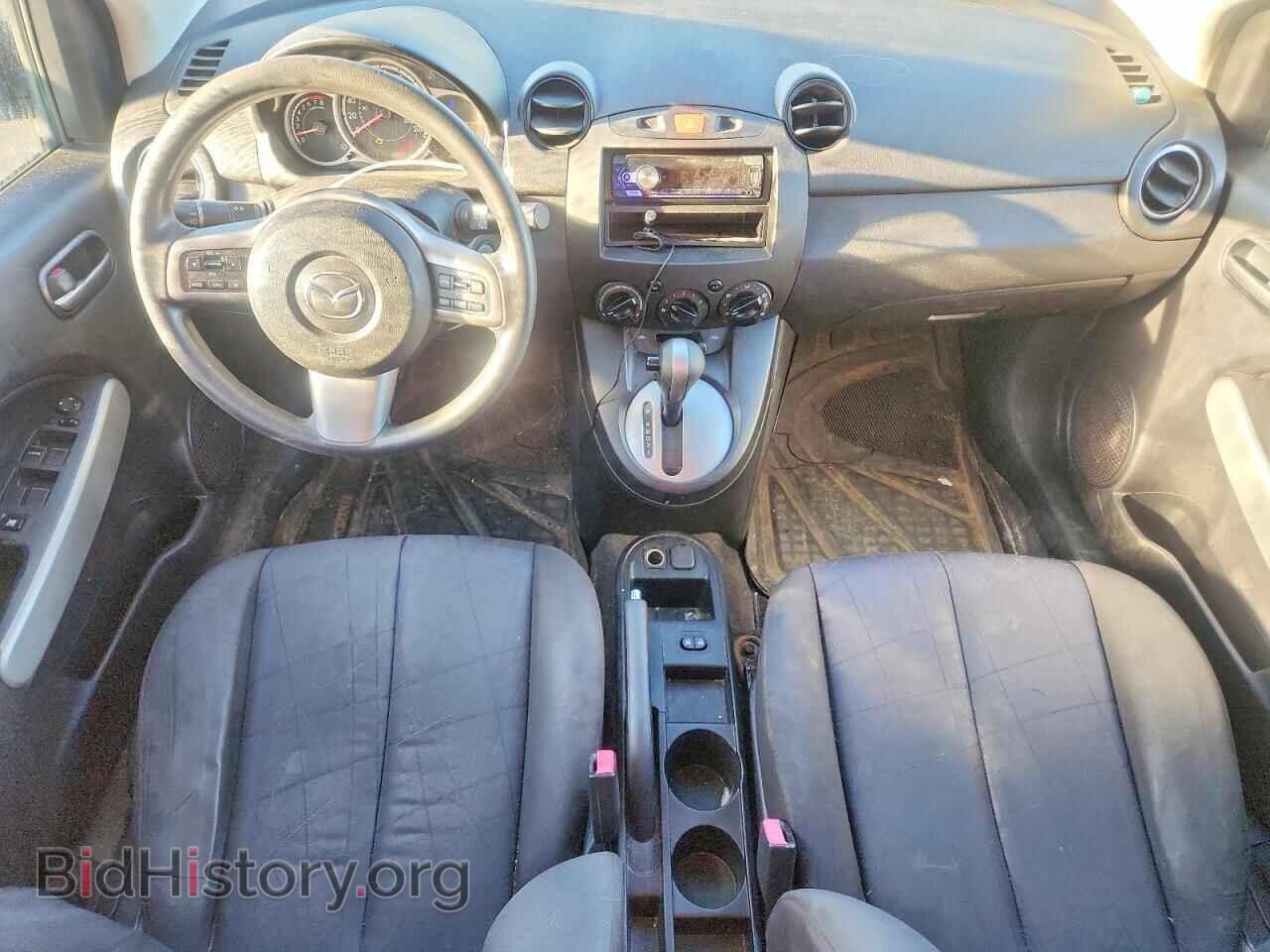 2012 Mazda 2 (VIN JM1DE1KY1C0138968) — фото 8 из 12