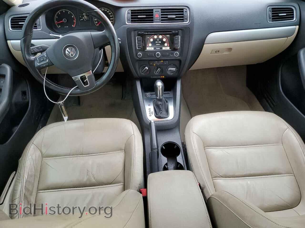 2011 VOLKSWAGEN JETTA - VIN: 3VWLX7AJ9BM386021 - Фото 8