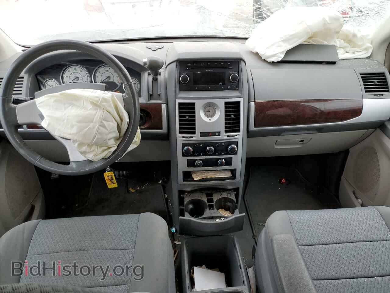 2010 CHRYSLER MINIVAN - VIN: 2A4RR5D18AR267269 - Фото 8