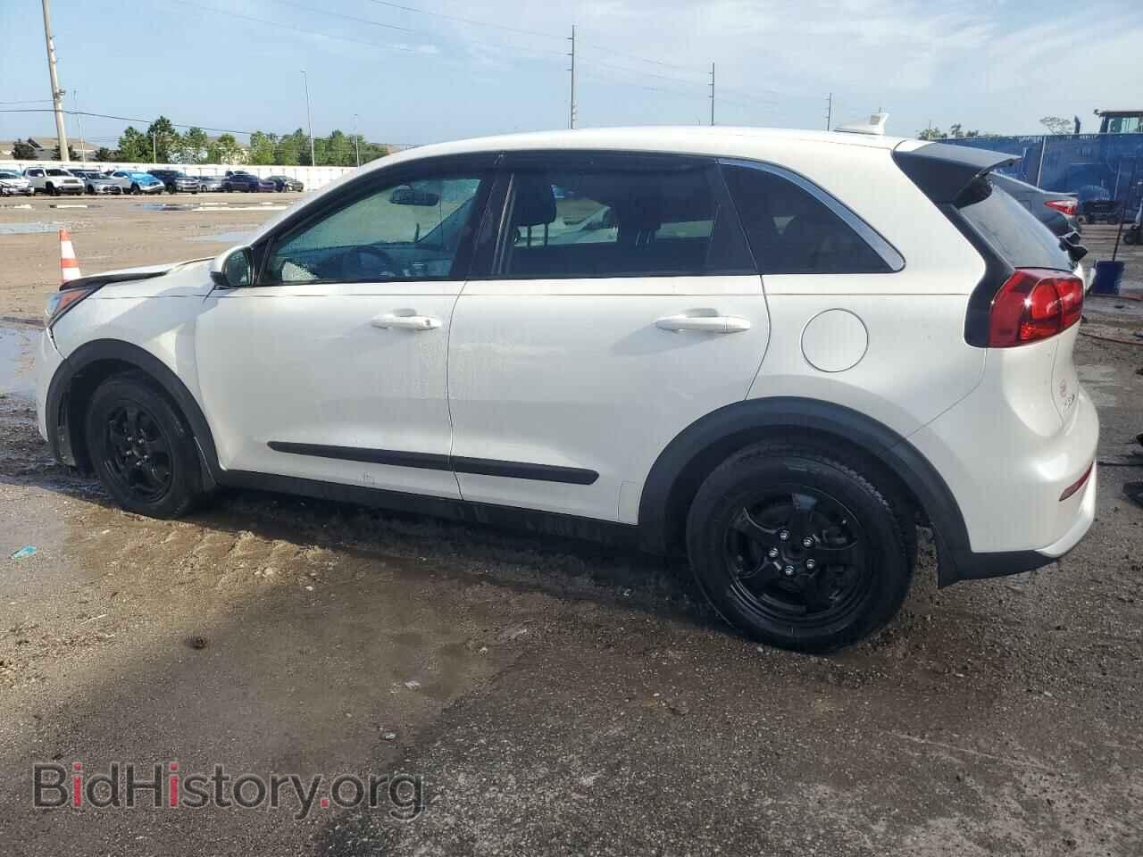 2018 KIA NIRO - VIN: KNDCB3LC3J5118577 - Photo 2