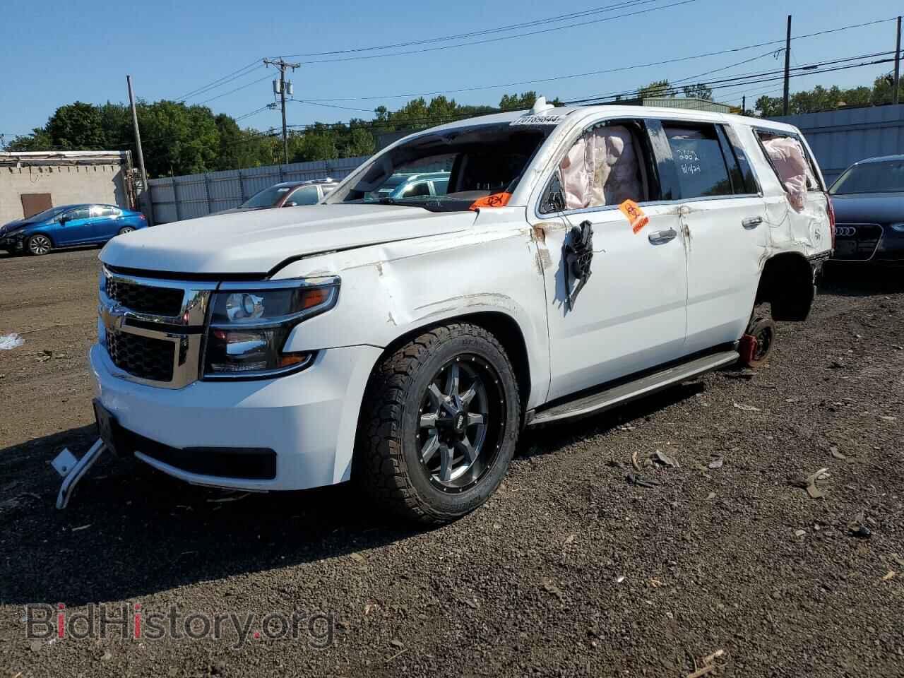 Photo 1GNSKDEC2HR287997 - CHEVROLET TAHOE 2017