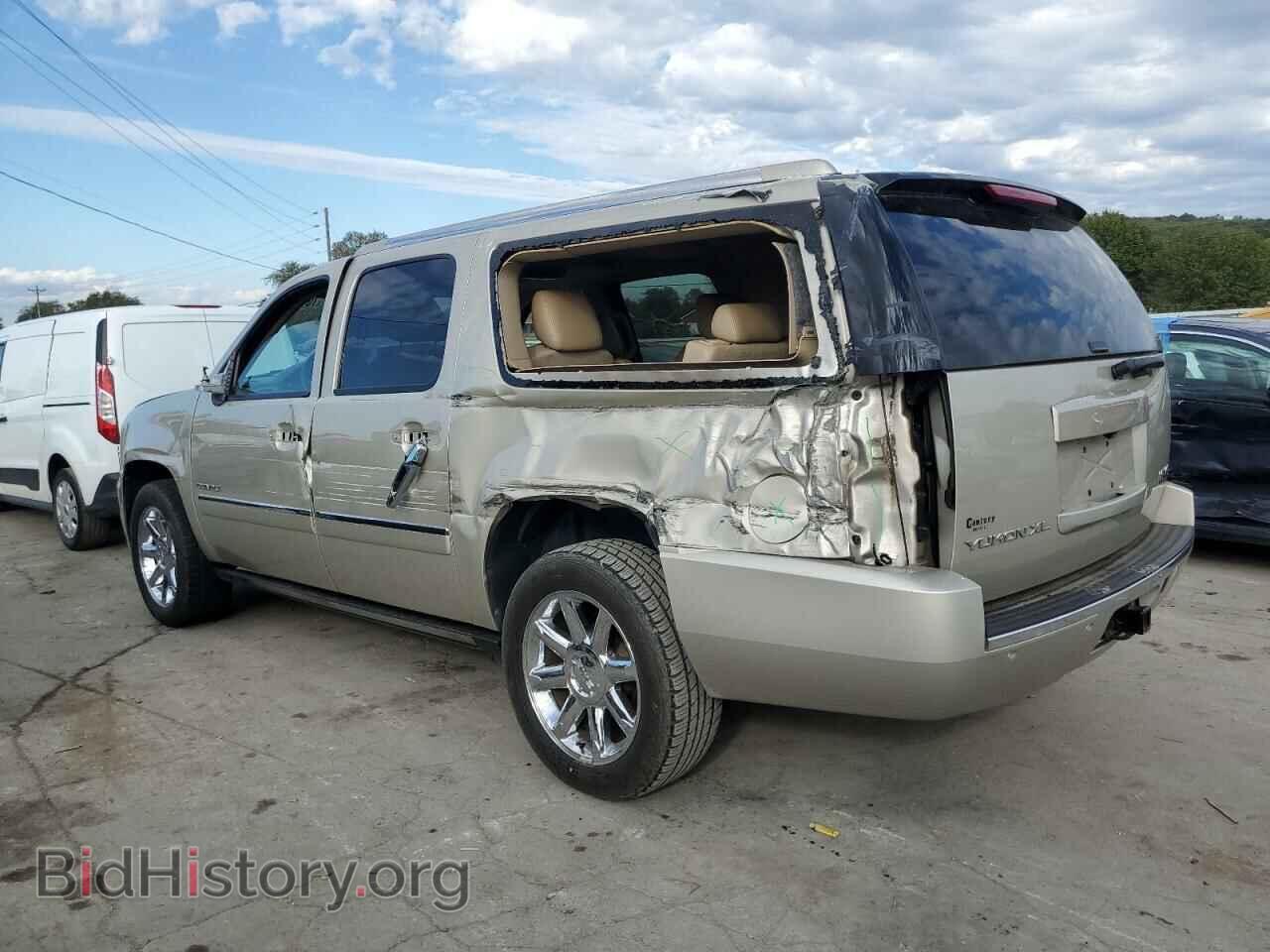 2013 GMC YUKON - VIN: 1GKS2MEF0DR377828 - Фото 2