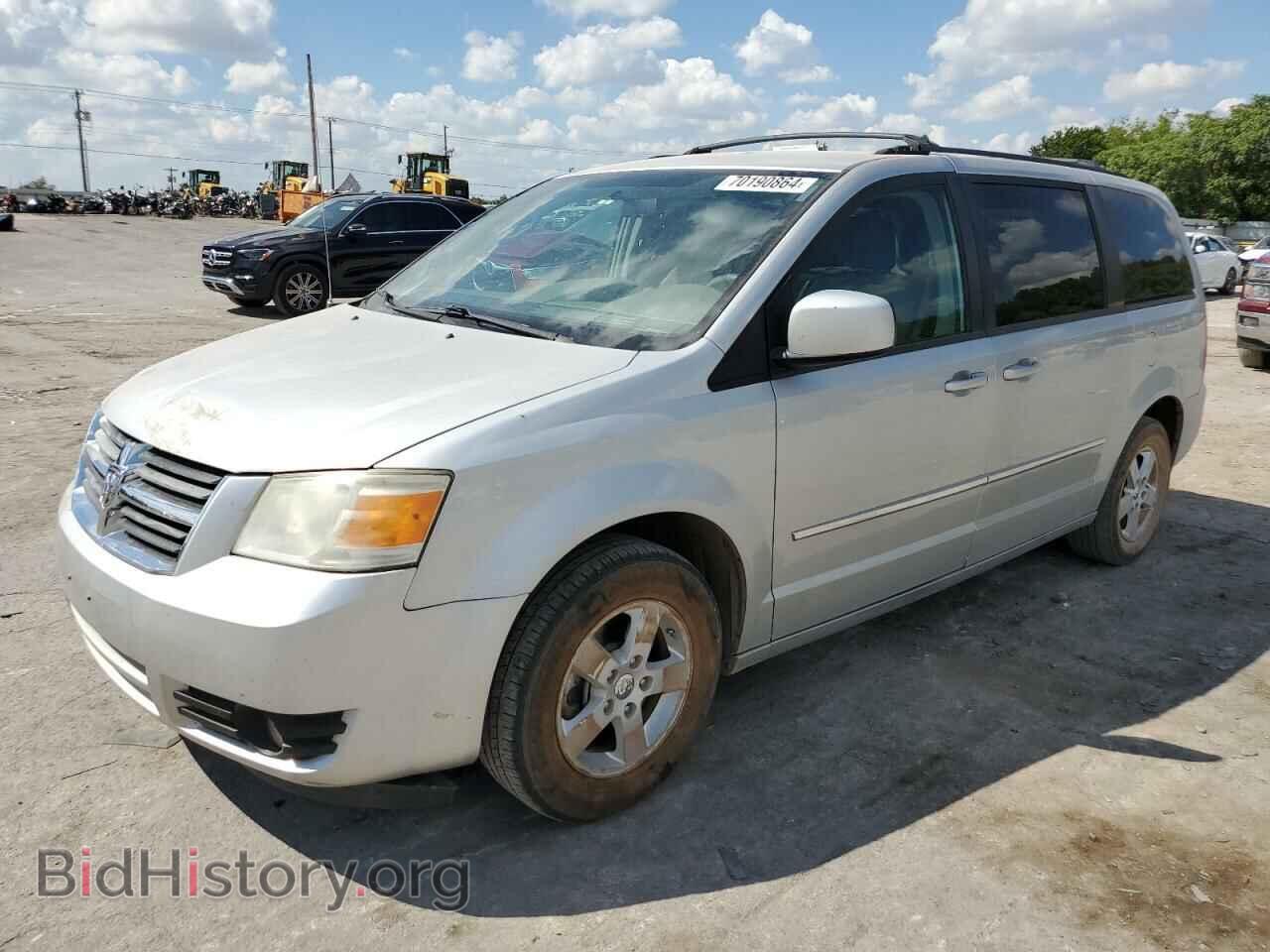 Photo 2D4RN5DX7AR147939 - DODGE CARAVAN 2010