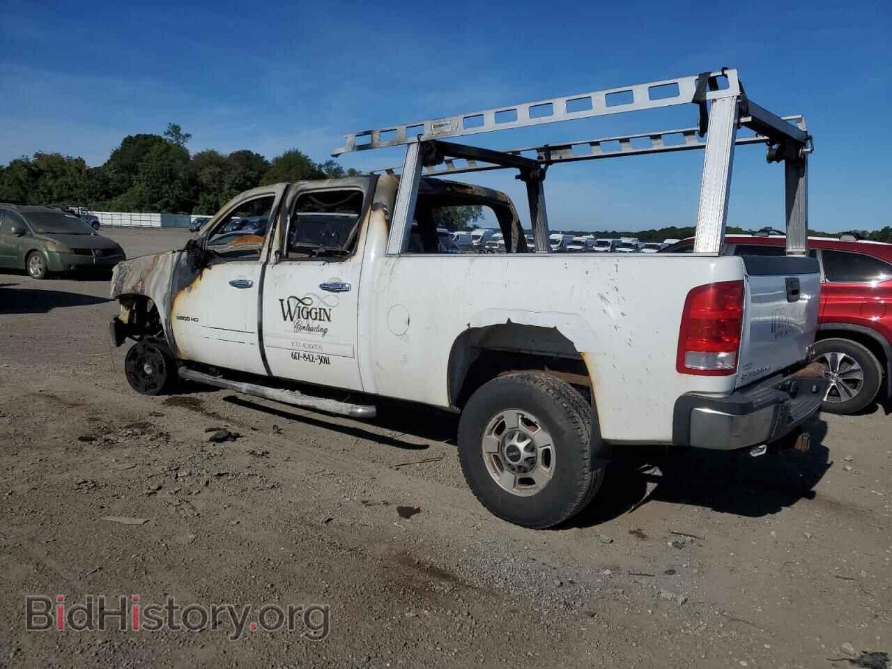 2013 GMC SIERRA - VIN: 1GT120CG4DF159839 - Фото 2