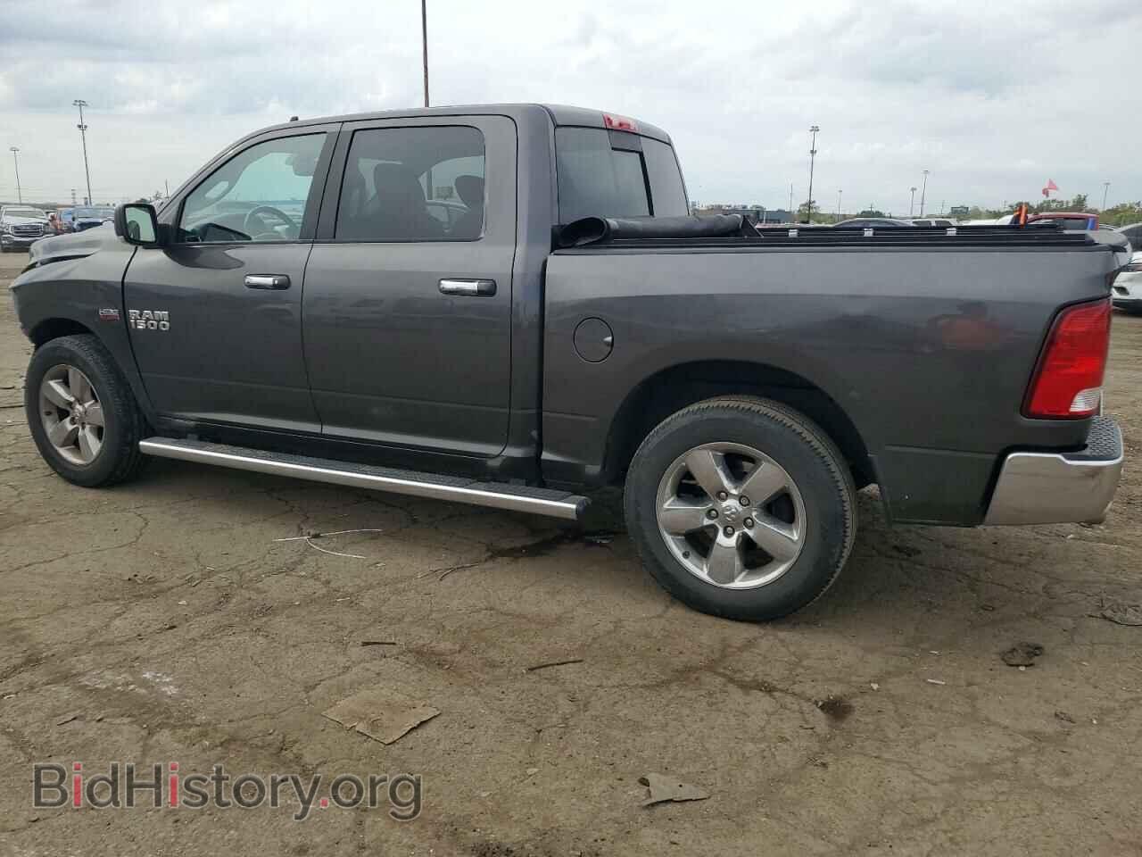 2017 RAM 1500 - VIN: 3C6RR7LT2HG714609 - Photo 2