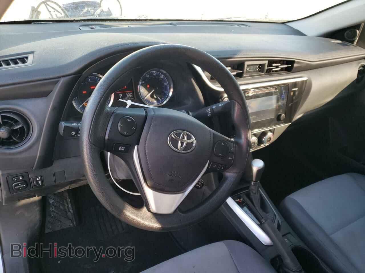 2017 TOYOTA COROLLA - VIN: 2T1BURHEXHC848745 - Photo 8