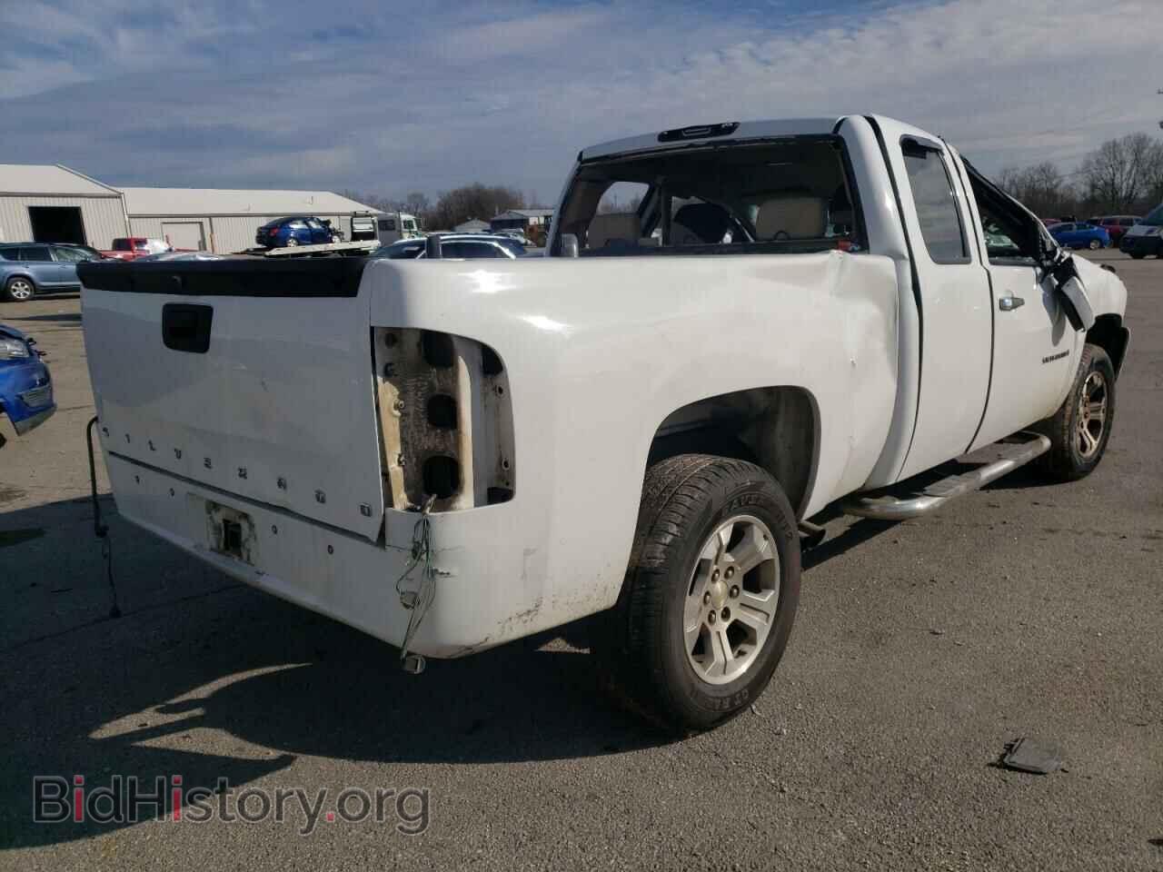 2007 CHEVROLET SILVERADO - VIN: 1GCEC19JX7Z537253 - Фото 4