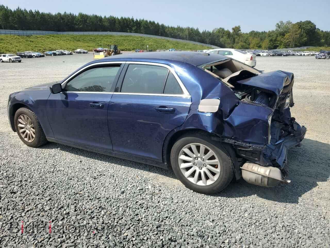 2013 CHRYSLER 300 - VIN: 2C3CCAAGXDH659280 - Фото 2