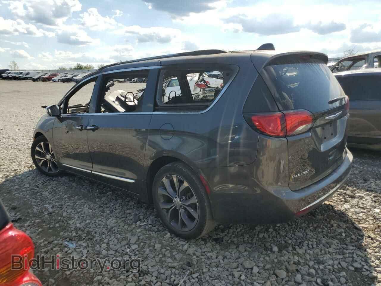 2018 CHRYSLER PACIFICA - VIN: 2C4RC1GG5JR107267 - Фото 2