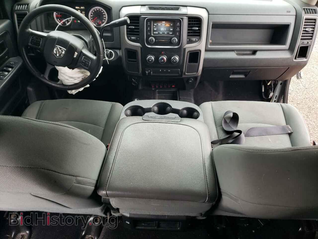 2015 RAM All Models - VIN: 3C6UR5CL9FG527444 - Photo 8