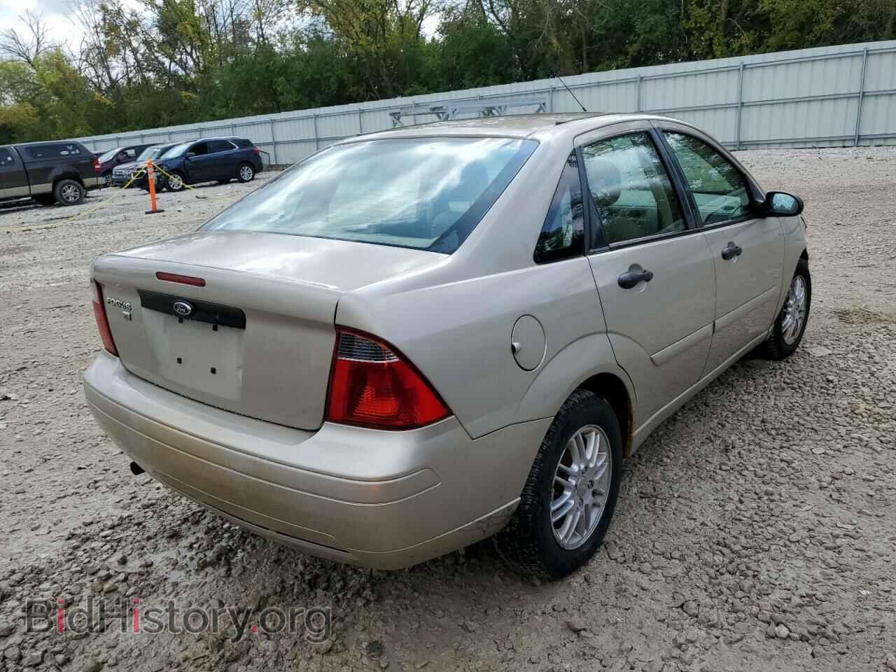 2007 FORD FOCUS - VIN: 1FAFP34N97W269270 - Фото 3