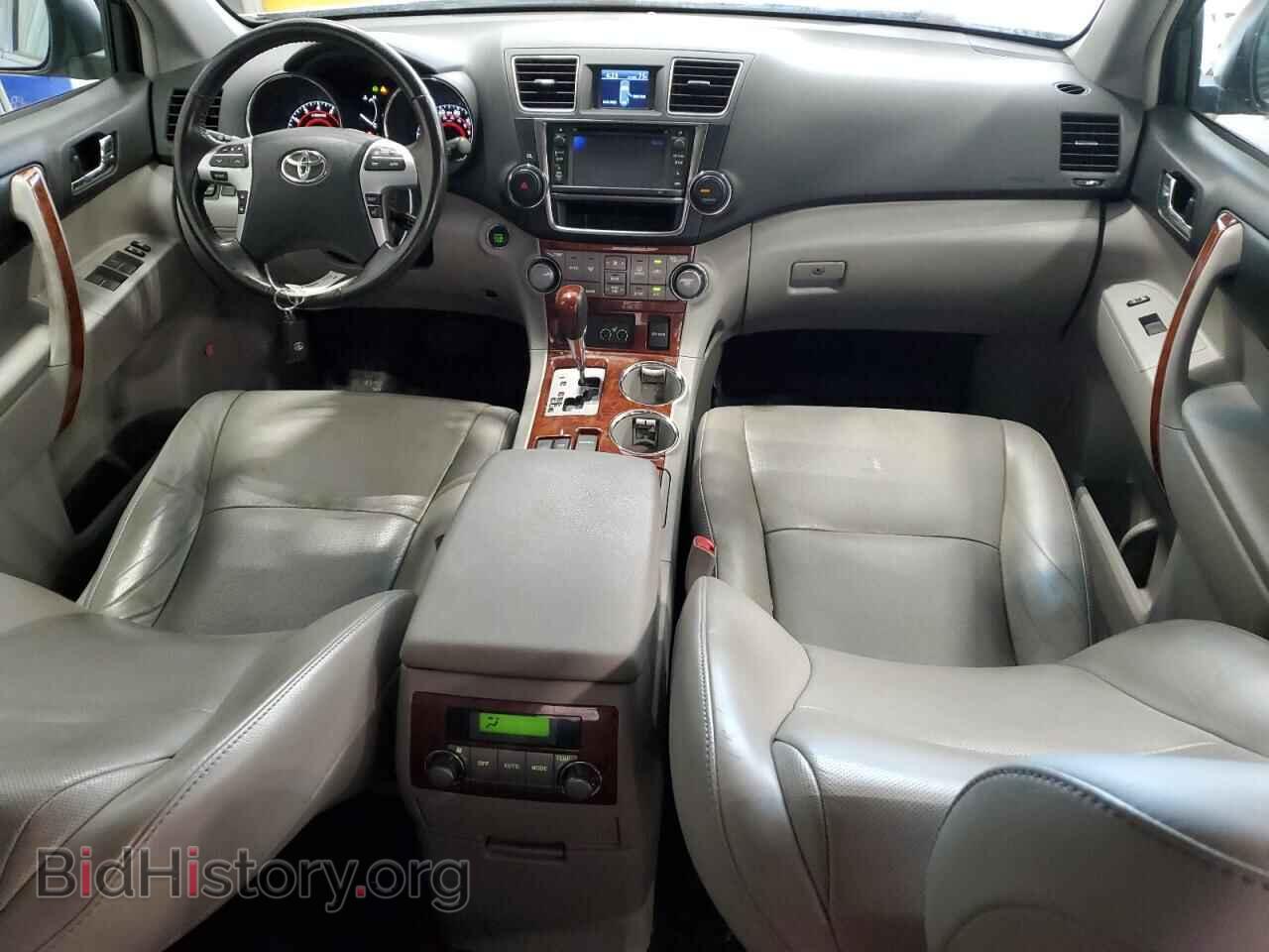 2013 TOYOTA HIGHLANDER - VIN: 5TDYK3EH8DS094001 - Фото 8