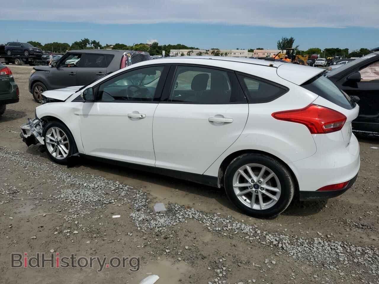 2016 FORD FOCUS - VIN: 1FADP3K26GL390811 - Фото 2