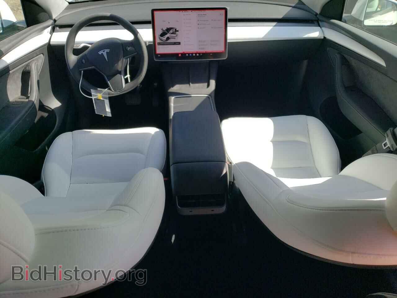 2024 TESLA MODEL Y - VIN: 7SAYGDEE2RF121690 - Фото 8