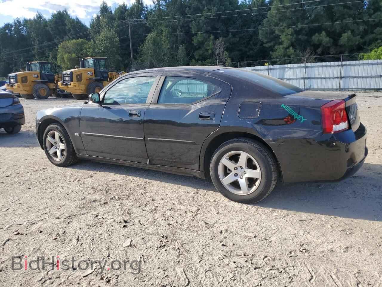 2010 DODGE CHARGER - VIN: 2B3CA3CVXAH285551 - Фото 2