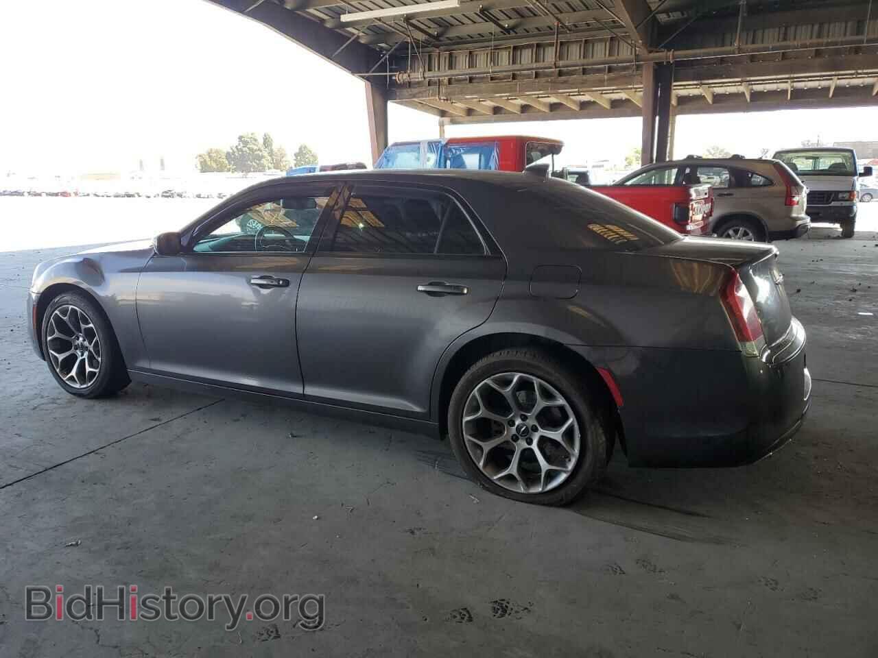 2016 CHRYSLER 300 - VIN: 2C3CCABG4GH233829 - Фото 2