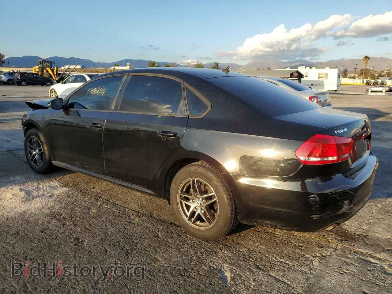 2012 VOLKSWAGEN PASSAT - VIN: 1VWAP7A38CC005285 - Фото 2