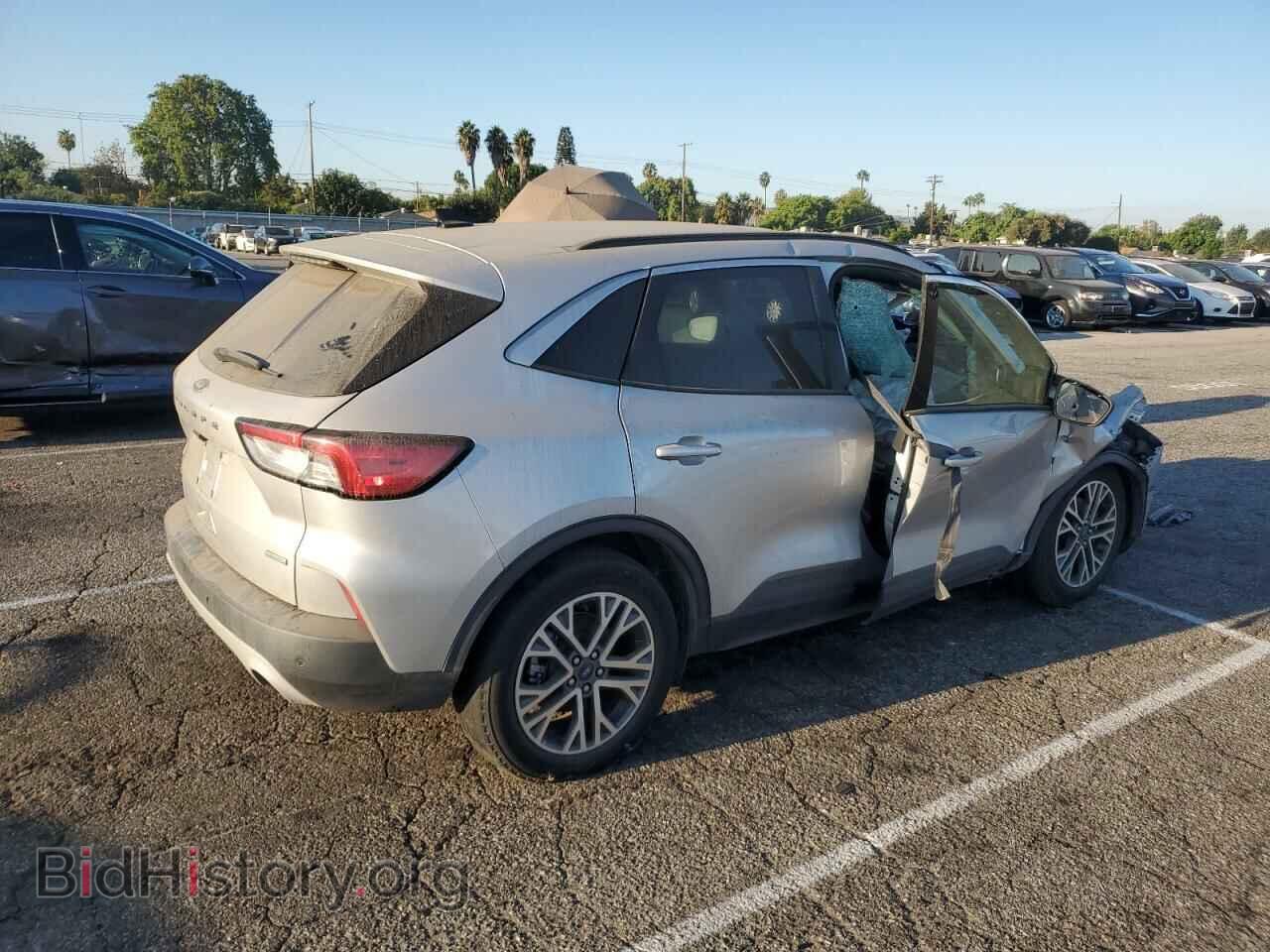 2020 FORD ESCAPE - VIN: 1FMCU0H64LUA57210 - Photo 3