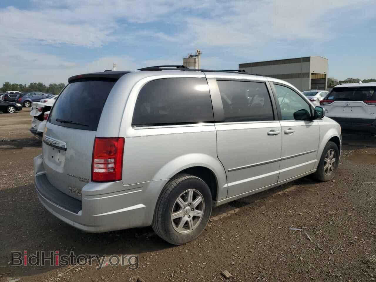 2010 CHRYSLER MINIVAN - VIN: 2A4RR8DX7AR422917 - Photo 3