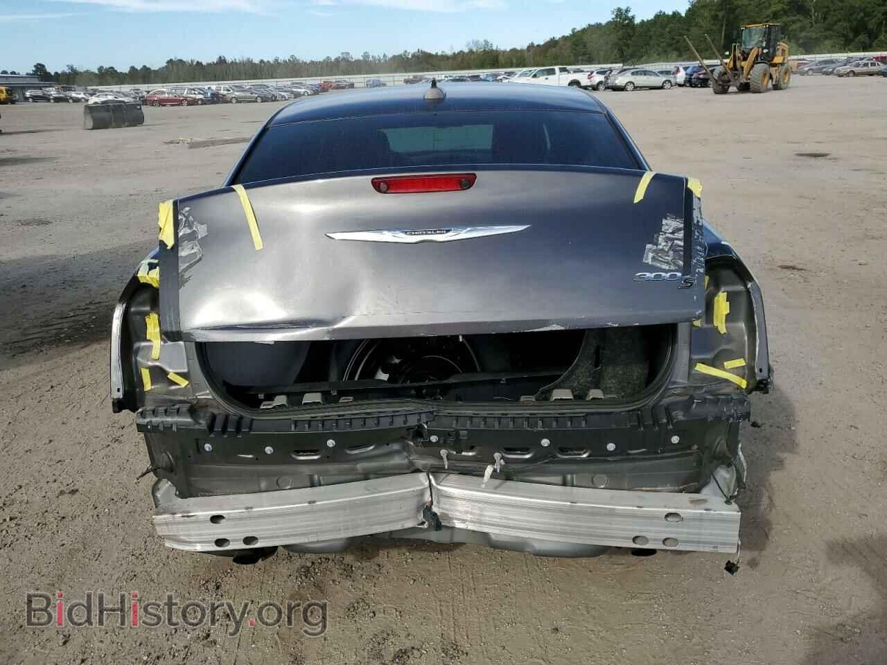 2019 CHRYSLER 300 - VIN: 2C3CCABG4KH708193 - Фото 6