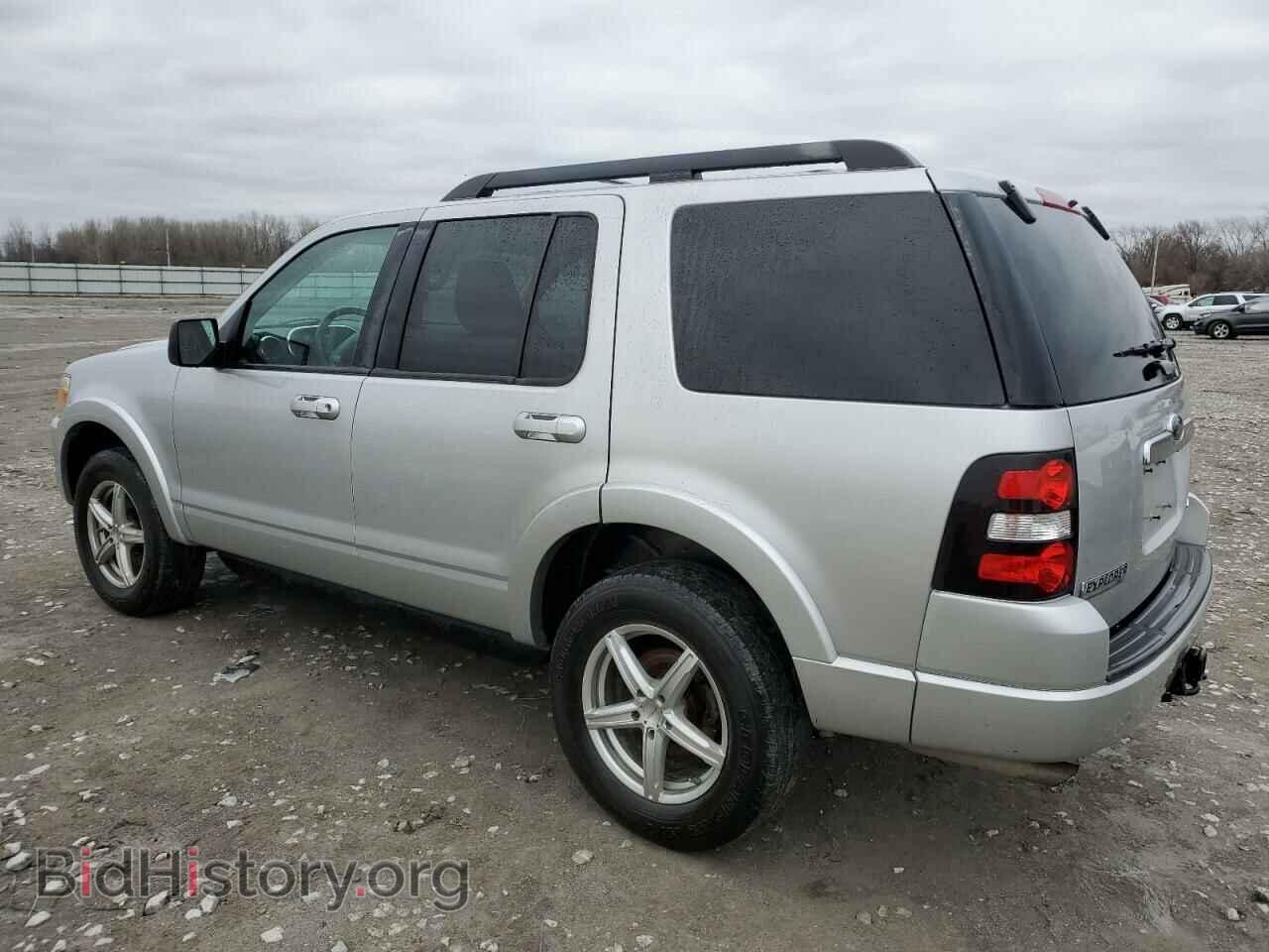 2010 FORD EXPLORER - VIN: 1FMEU7DE7AUA28778 - Фото 2