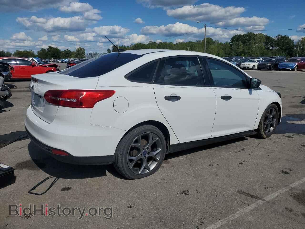 2017 FORD FOCUS - VIN: 1FADP3E28HL342854 - Photo 3