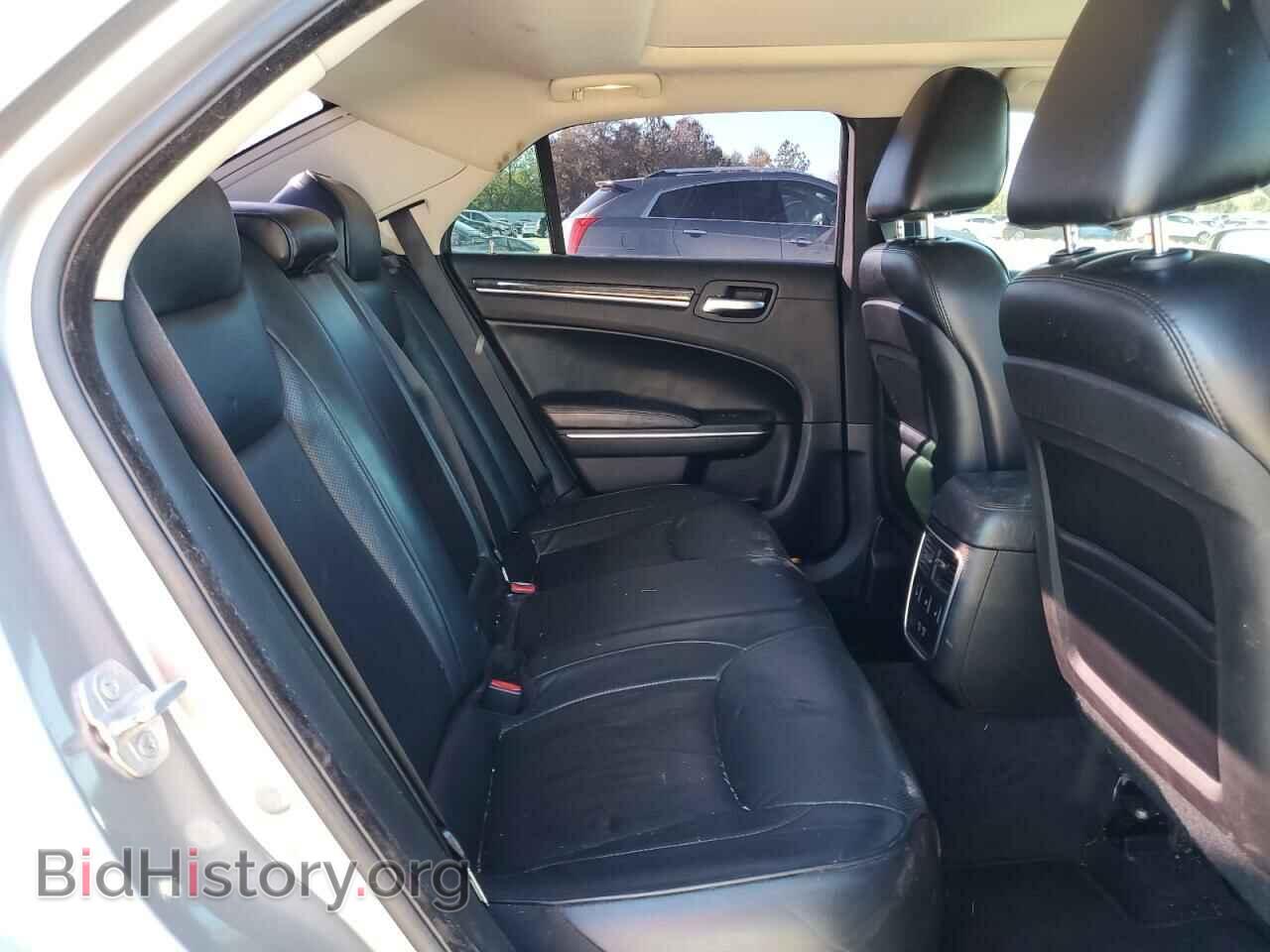 2016 CHRYSLER 300 - VIN: 2C3CCAEG7GH127905 - Фото 10