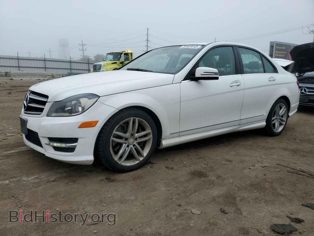Фотография WDDGF8AB2EA888351 - MERCEDES-BENZ C-CLASS 2014