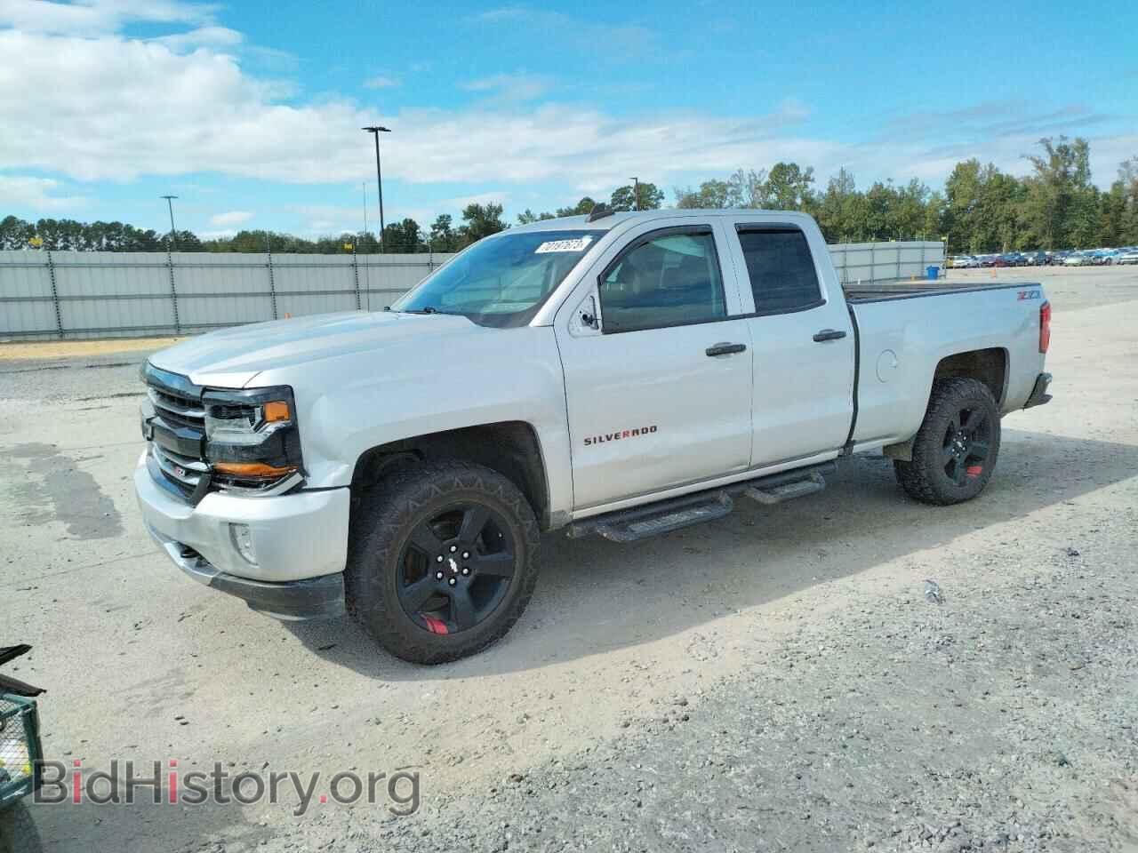 Photo 2GCVKPEC3K1205363 - CHEVROLET ALL Models 2019