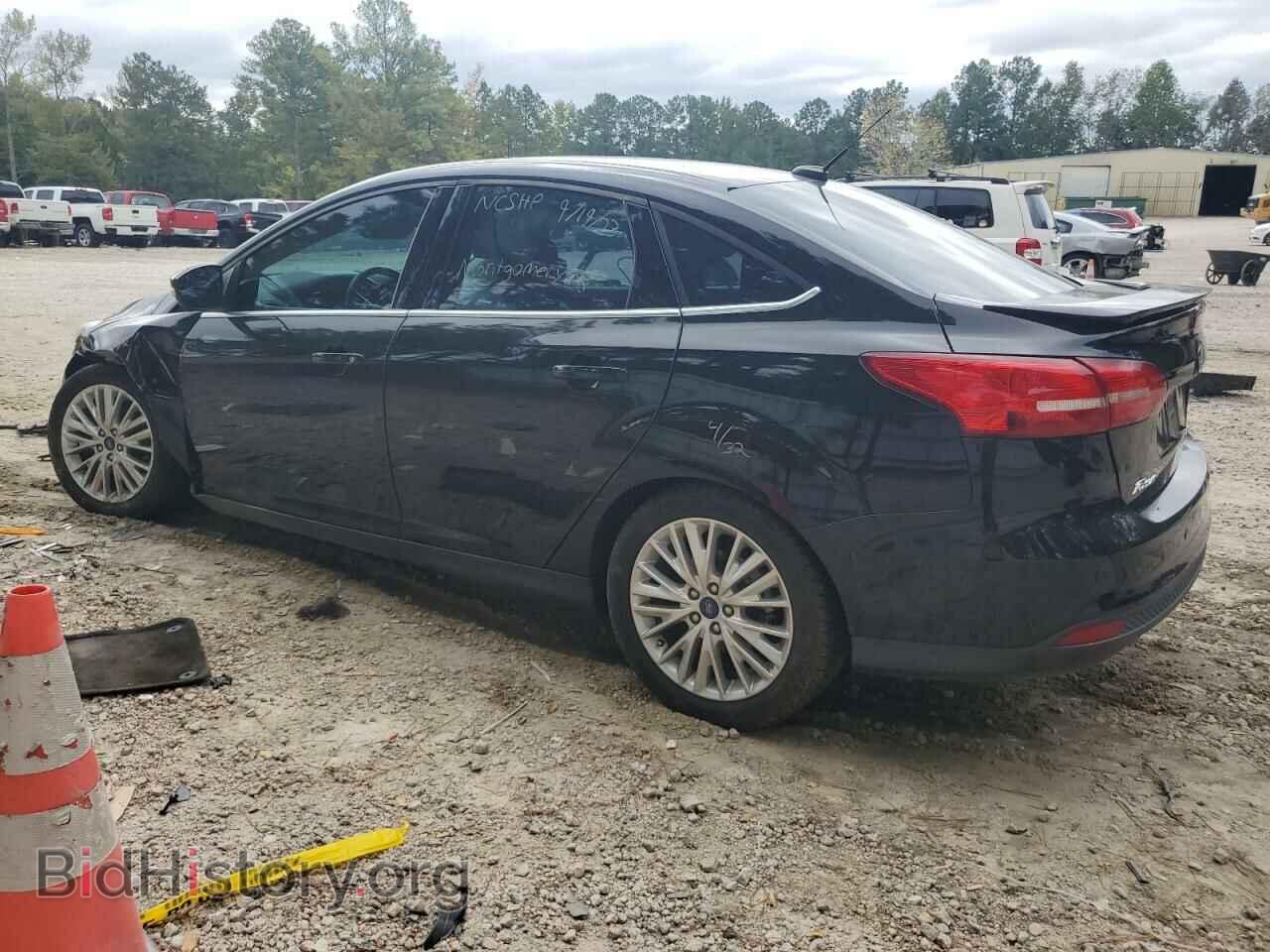 2017 FORD FOCUS - VIN: 1FADP3J23HL260018 - Фото 2