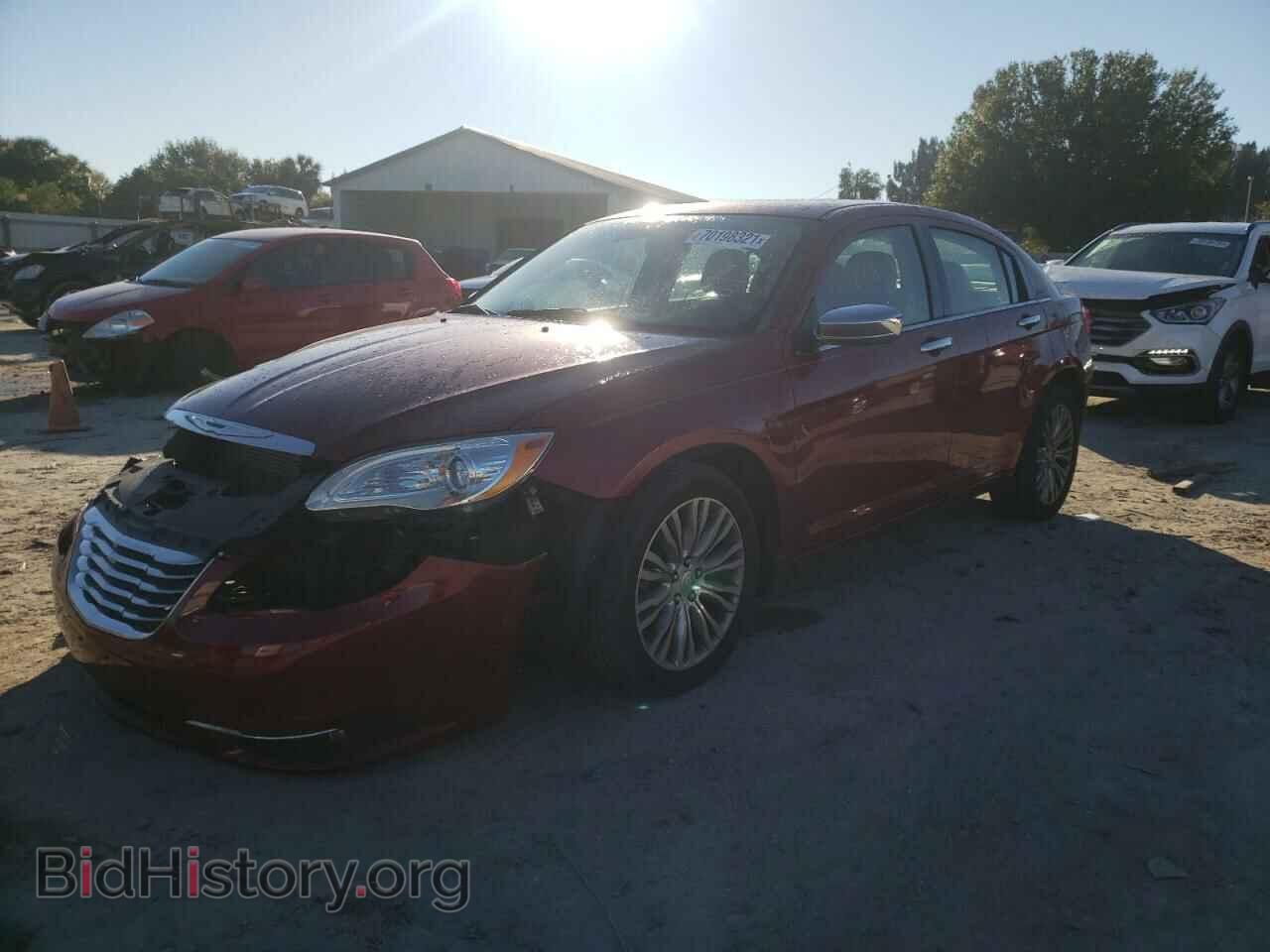 2012 CHRYSLER 200 - VIN: 1C3CCBCG1CN184482 - Фото 2