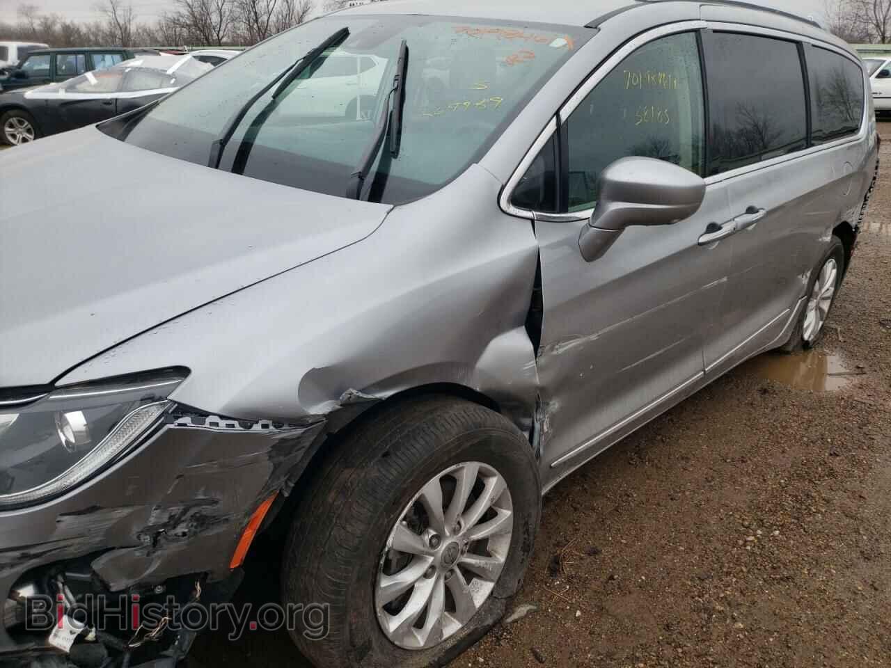 2018 CHRYSLER PACIFICA - VIN: 2C4RC1BG9JR269989 - Фото 9