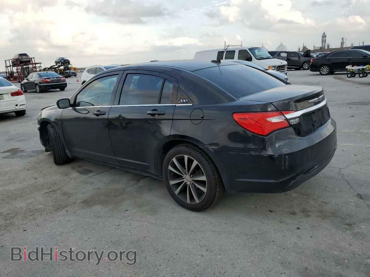 2014 CHRYSLER 200 - VIN: 1C3CCBBB4EN107744 - Фото 2