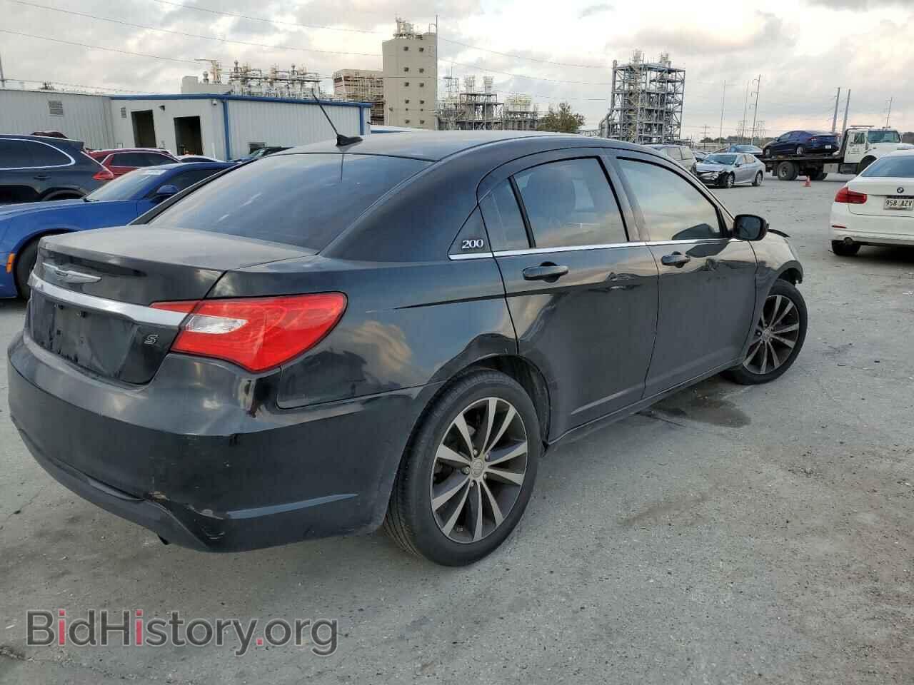 2014 CHRYSLER 200 - VIN: 1C3CCBBB4EN107744 - Фото 3