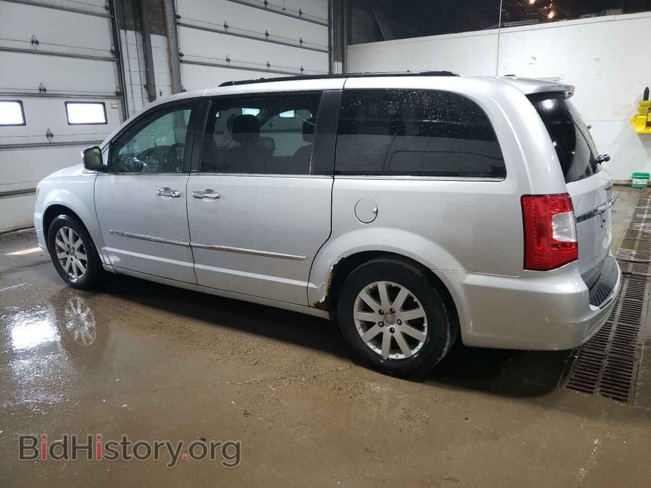 2011 CHRYSLER MINIVAN - VIN: 2A4RR8DG7BR685944 - Фото 2