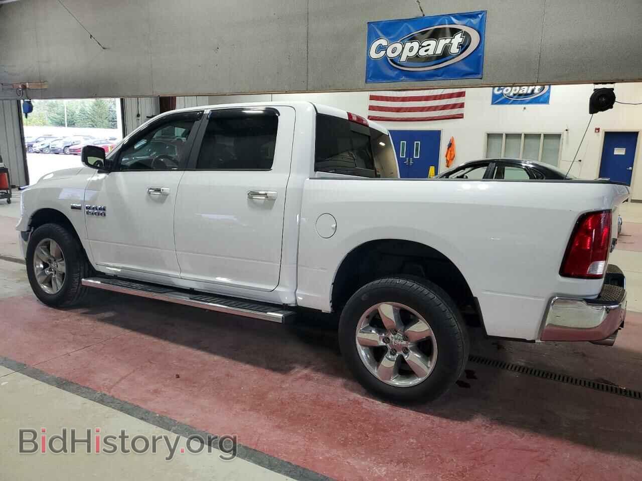 2018 RAM 1500 - VIN: 3C6RR7LT2JG265793 - Фото 2