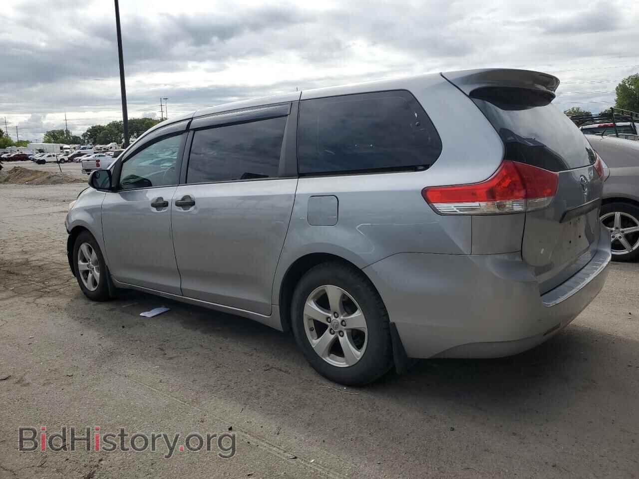 2013 TOYOTA All Models - VIN: 5TDZK3DC5DS386540 - Фото 2