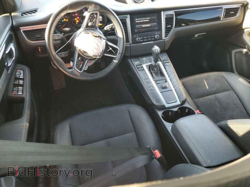 2018 Porsche MACAN (VIN WP1AA2A52JLB12496) — фото 8 из 13