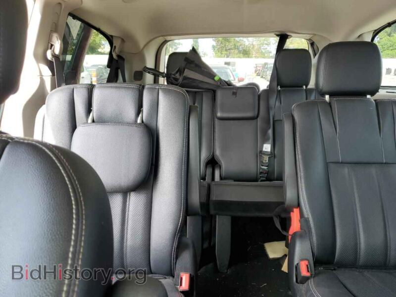 2015 Chrysler MINIVAN (VIN 2C4RC1CGXFR657559) — photo 10 of 15