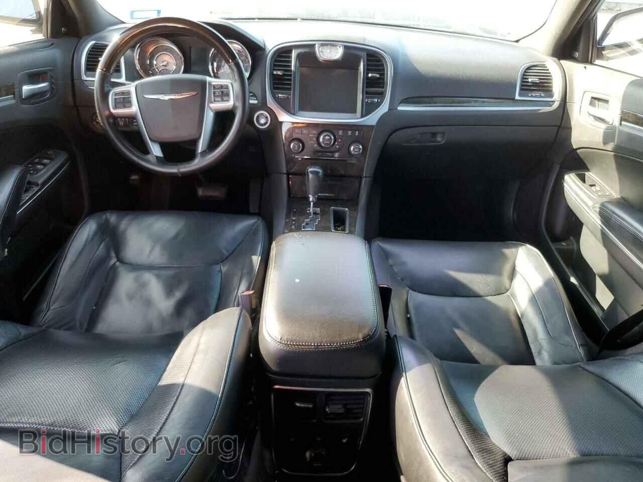 2011 CHRYSLER 300 - VIN: 2C3CA5CG3BH522589 - Фото 8