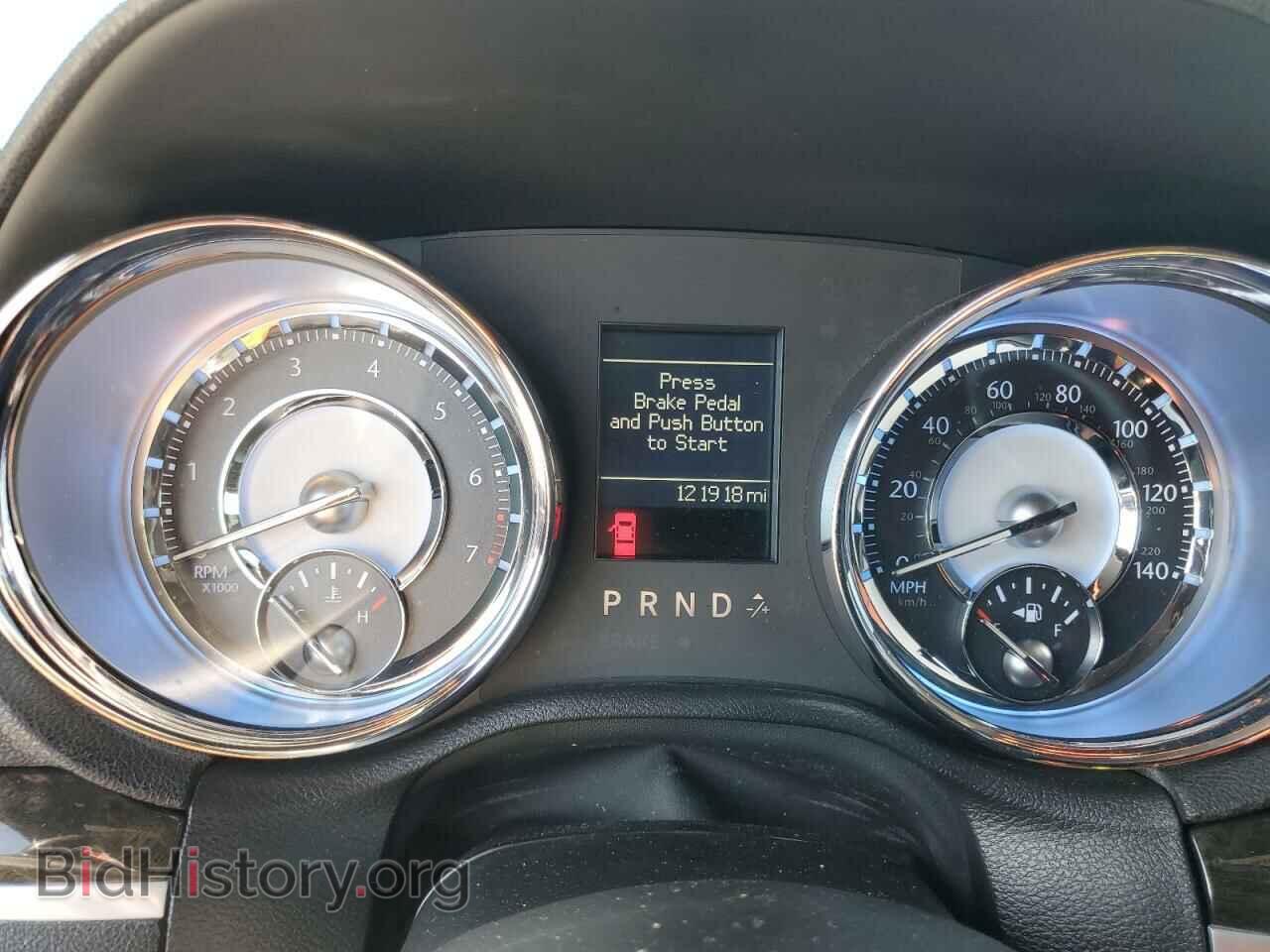 2011 CHRYSLER 300 - VIN: 2C3CA5CG3BH522589 - Фото 9