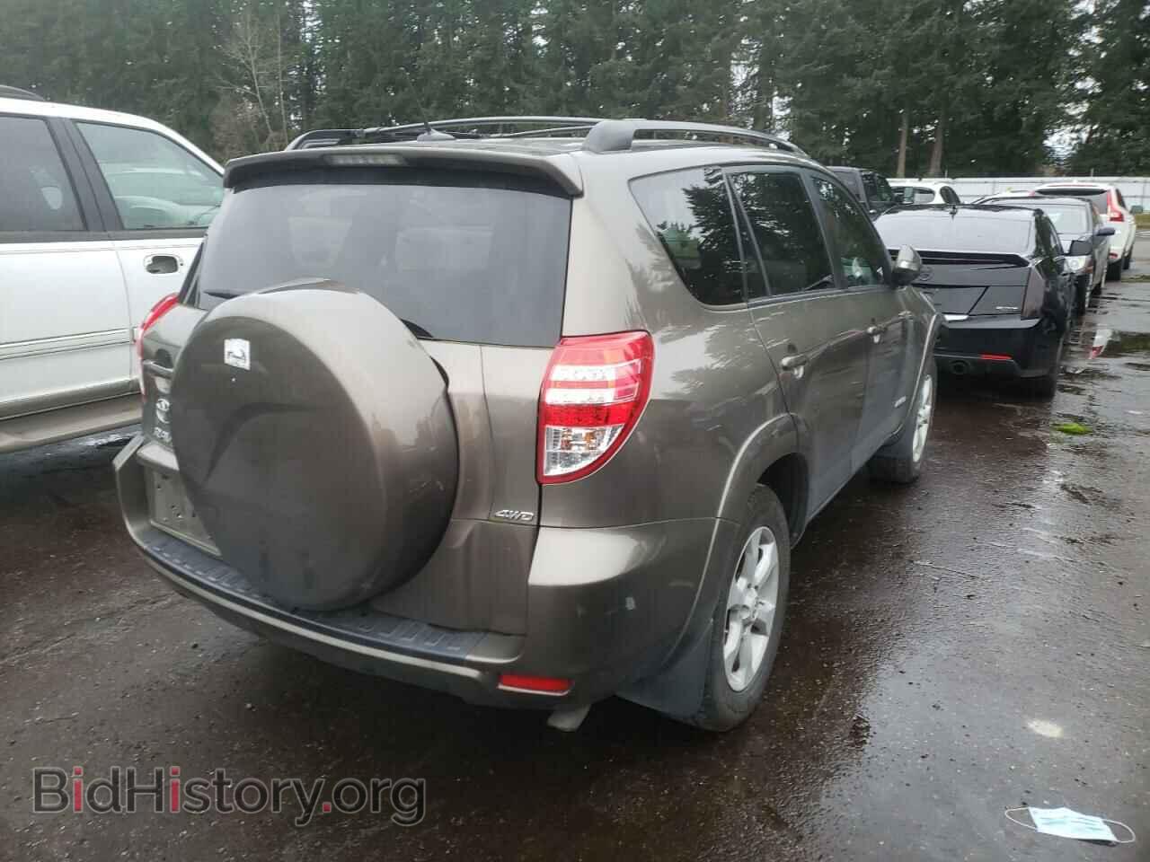 2011 TOYOTA RAV4 - VIN: 2T3DF4DV1BW109983 - Фото 4
