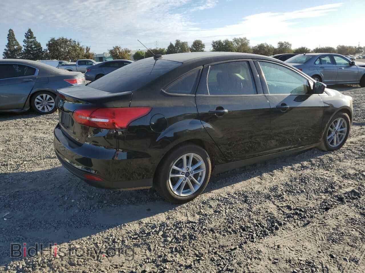 2017 FORD FOCUS - VIN: 1FADP3F2XHL283983 - Фото 3