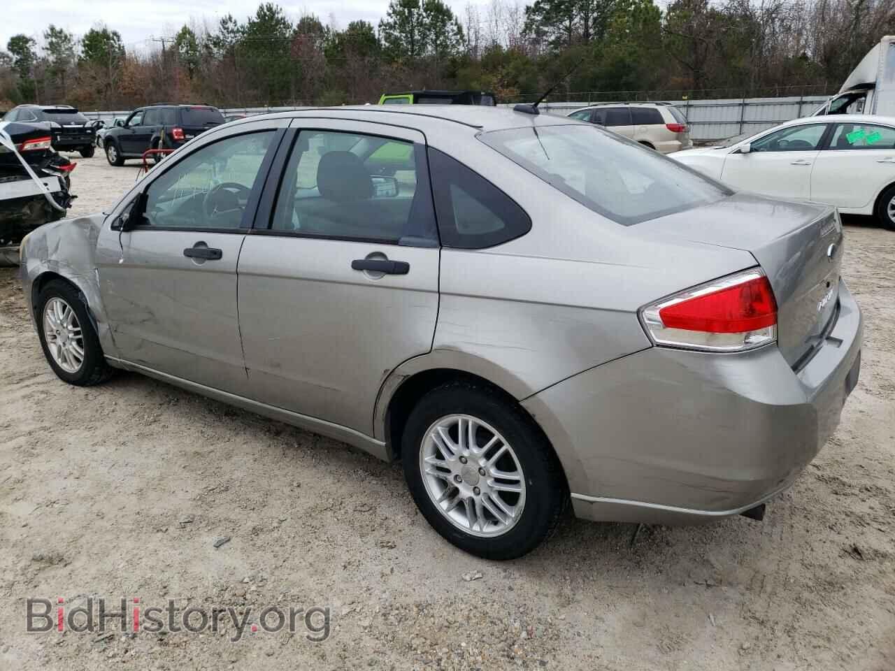 2008 FORD FOCUS - VIN: 1FAHP35N88W150361 - Фото 2